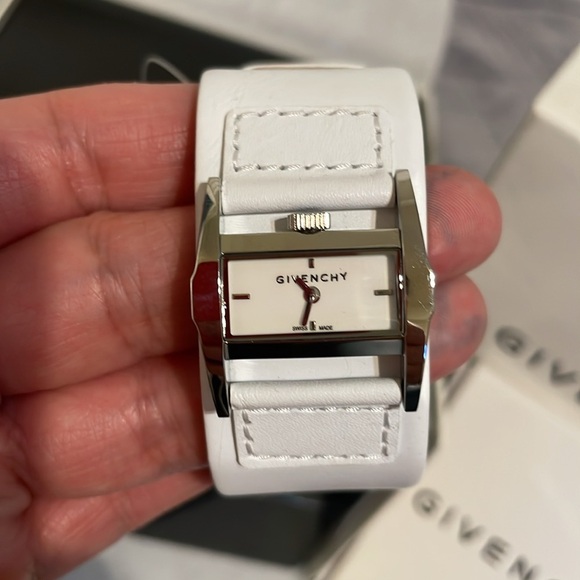 Givenchy White Leather Watch main image 9